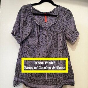 Eight Sixty Lavender Top with Ruffled Sleeves Size Large (never worn‎ – no tags)